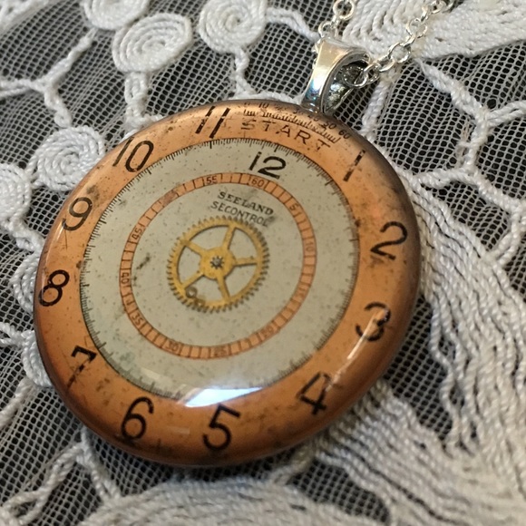 Handmade watch face necklace pendant - Picture 5 of 8
